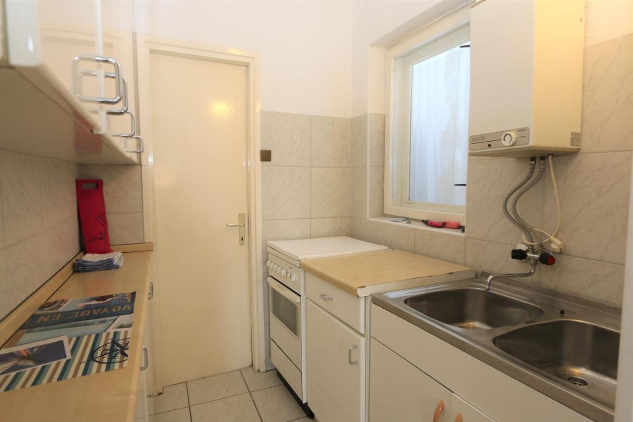 Apartments Nadenic Šilo Extérieur photo